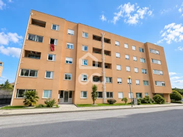 Apartamento T2 para Venda em Vila Nova de Famalicão e Calendário