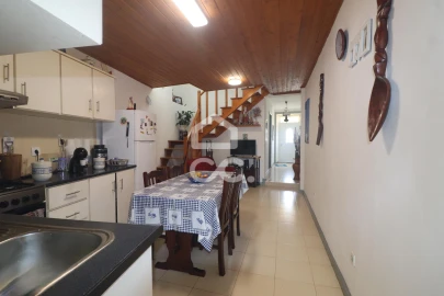 Moradia T3 para Venda em Ribeira Grande (Matriz)