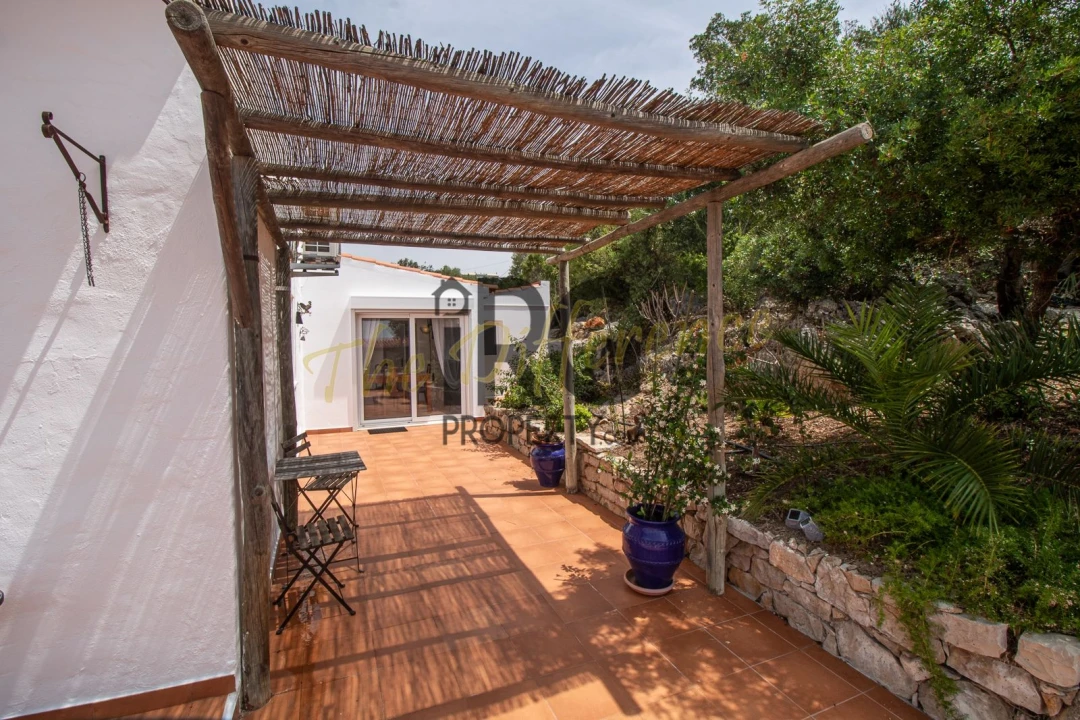 Moradia T4 para Venda em Santa Barbara de Nexe Foto 32