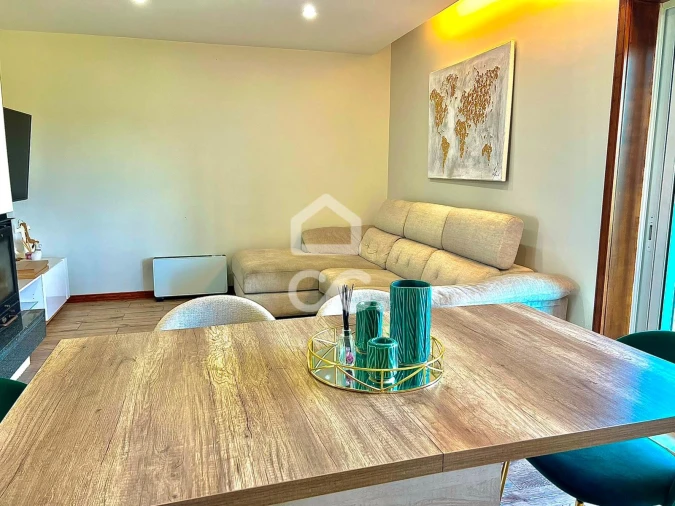 Apartamento T1 para Venda em Castêlo da Maia Foto 2
