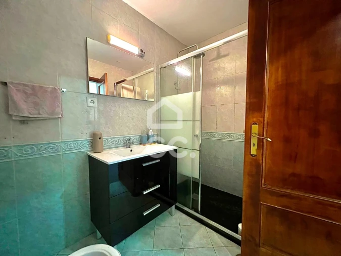 Apartamento T1 para Venda em Castêlo da Maia Foto 21