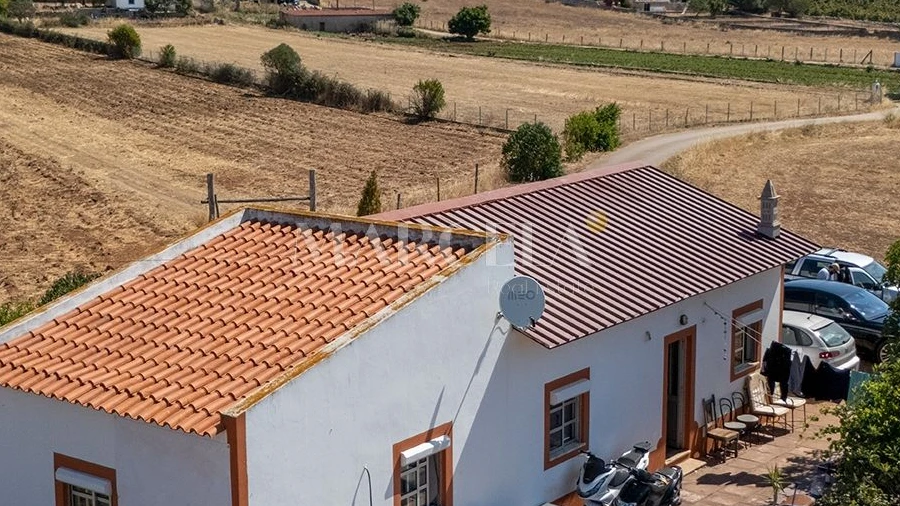 Moradia T1 para Venda em Odiaxere