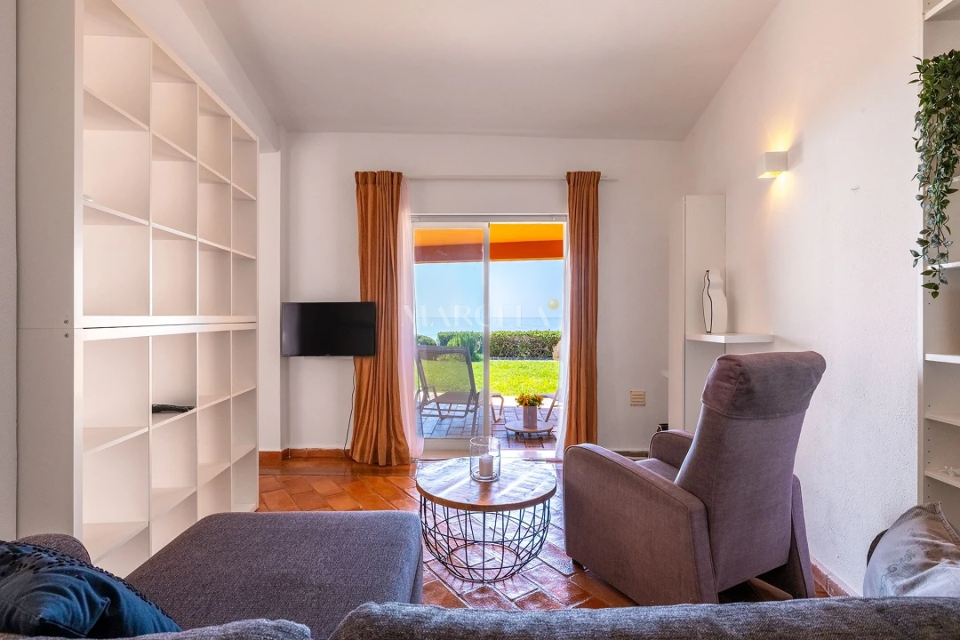 Apartamento T1 para Venda em Luz Foto 4