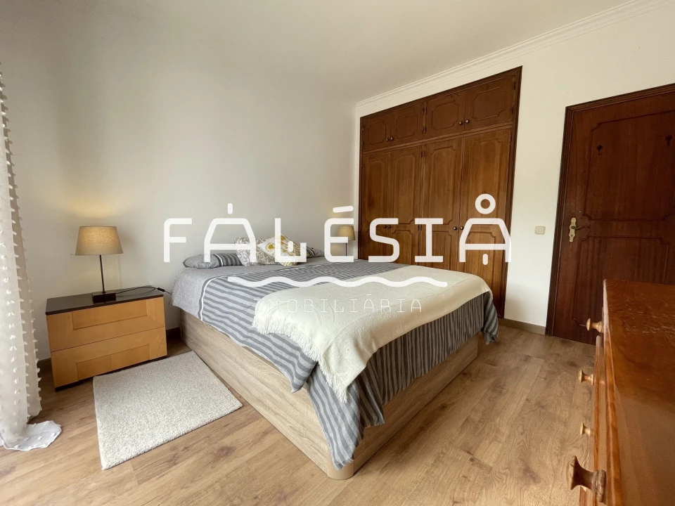 Apartamento T2 para Venda em Albufeira e Olhos de Água Foto 10