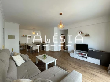Apartamento T2 para Venda em Albufeira e Olhos de Água