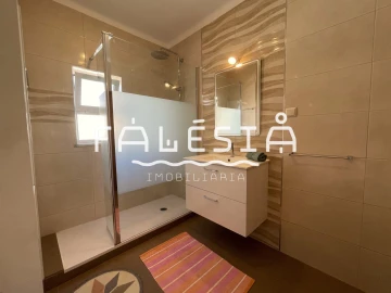 Apartamento T2 para Venda em Albufeira e Olhos de Água
