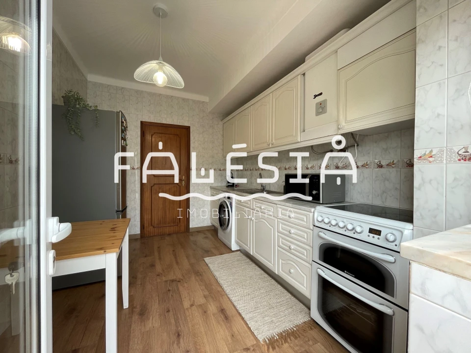 Apartamento T2 para Venda em Albufeira e Olhos de Água Foto 7