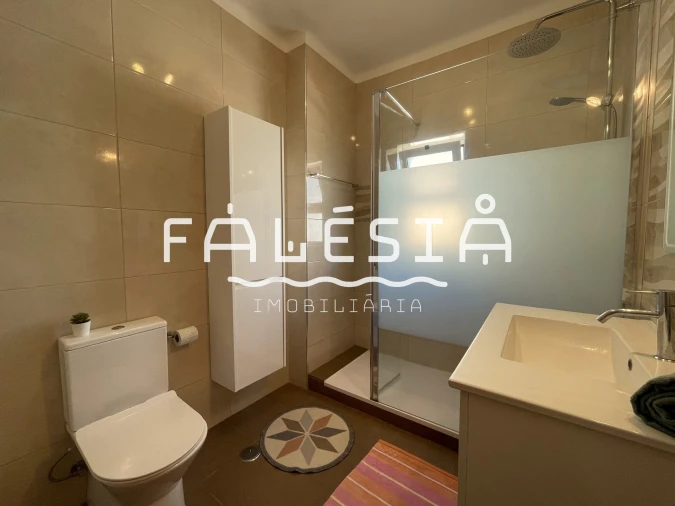 Apartamento T2 para Venda em Albufeira e Olhos de Água Foto 13