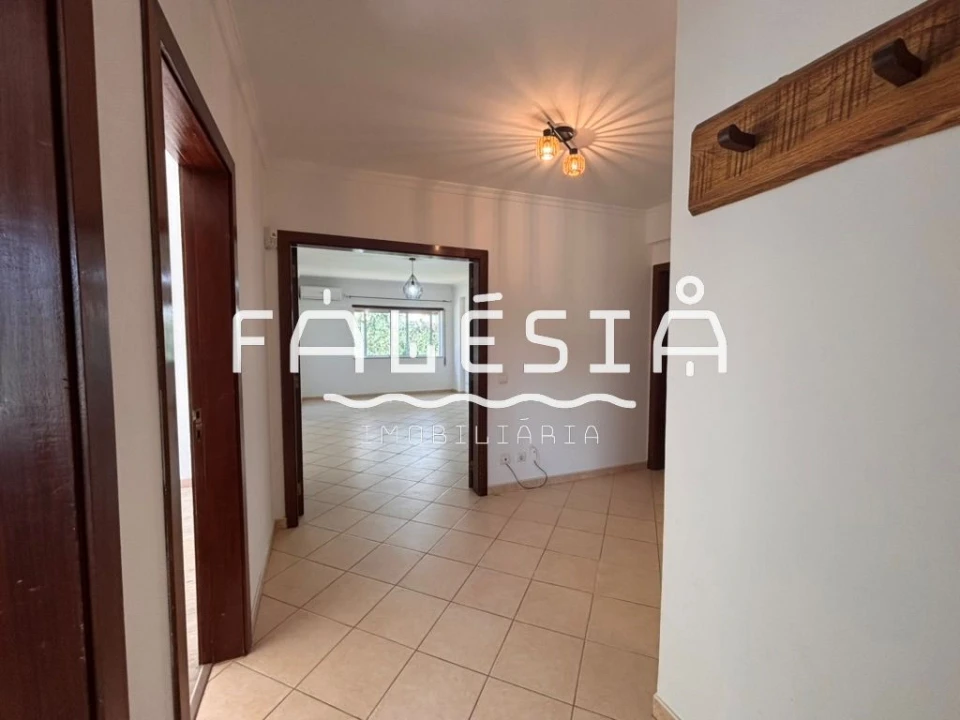 Apartamento T3 para Venda em Albufeira e Olhos de Água Foto 2