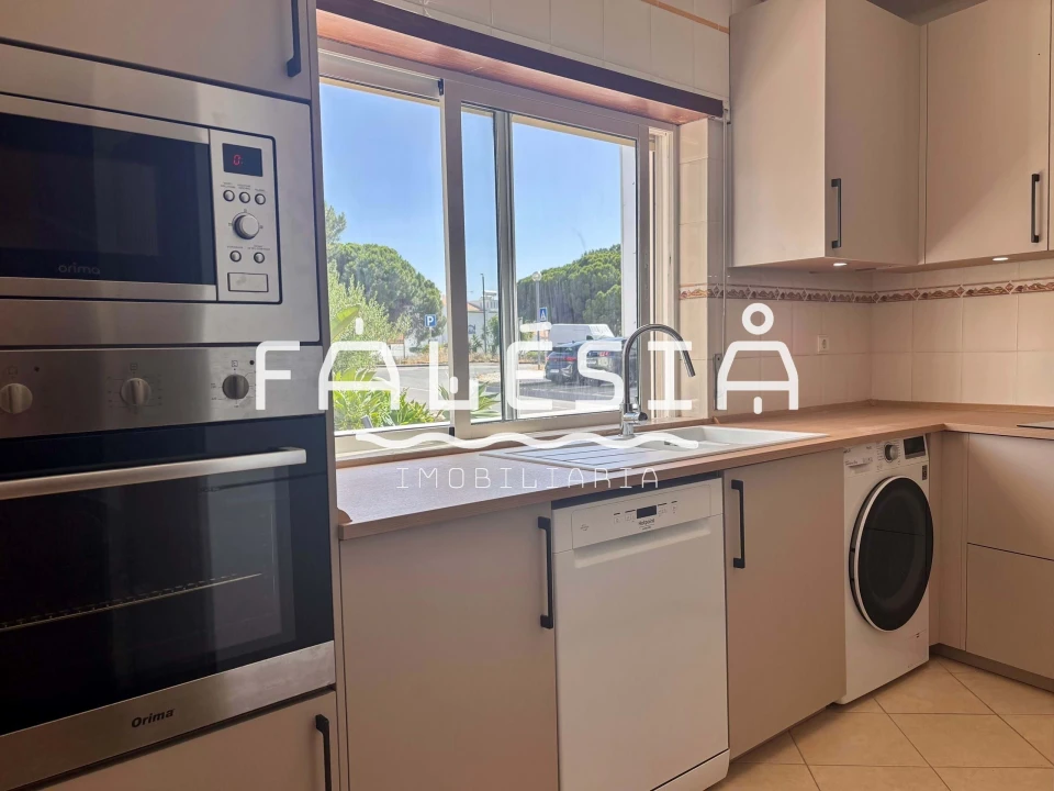 Apartamento T3 para Venda em Albufeira e Olhos de Água Foto 4