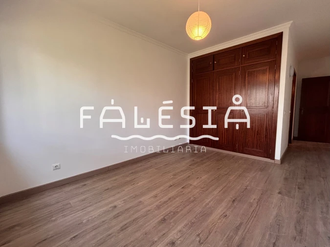 Apartamento T3 para Venda em Albufeira e Olhos de Água Foto 21