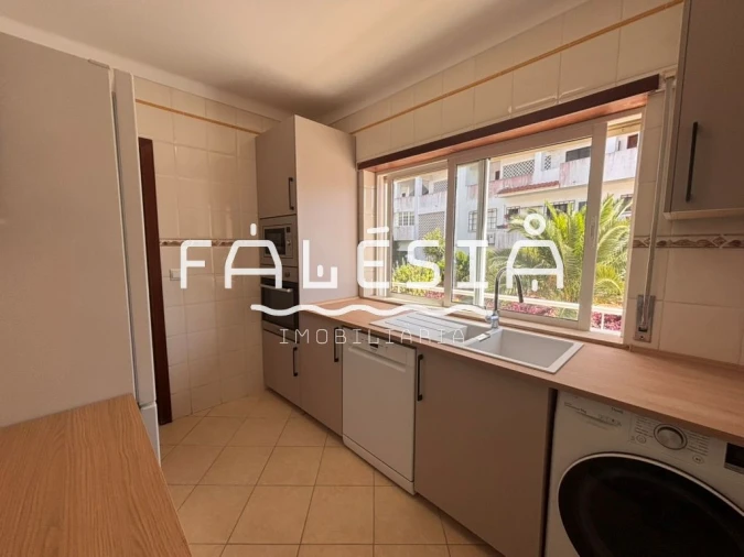 Apartamento T3 para Venda em Albufeira e Olhos de Água Foto 6