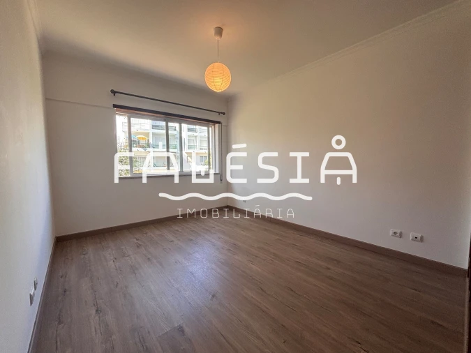 Apartamento T3 para Venda em Albufeira e Olhos de Água Foto 20