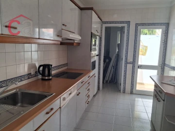 Moradia T3 para Venda em Lagoa e Carvoeiro