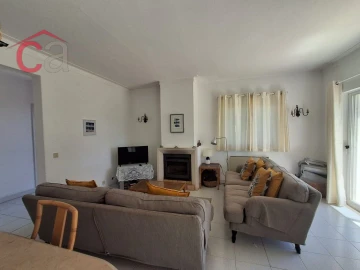 Moradia T3 para Venda em Lagoa e Carvoeiro