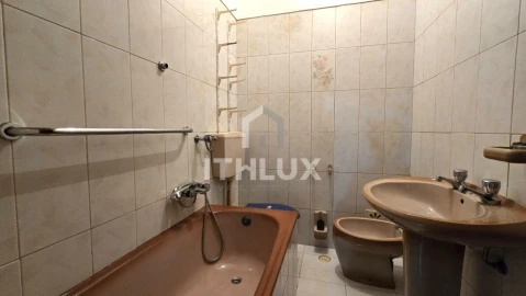 Apartamento T1 para Venda em Cacém e São Marcos