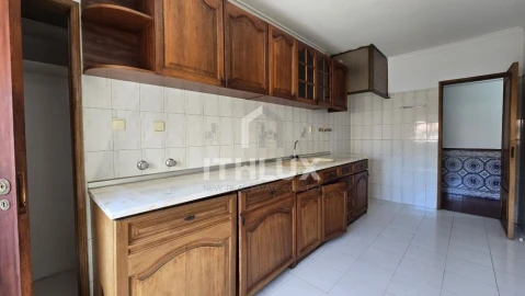 Apartamento T1 para Venda em Cacém e São Marcos