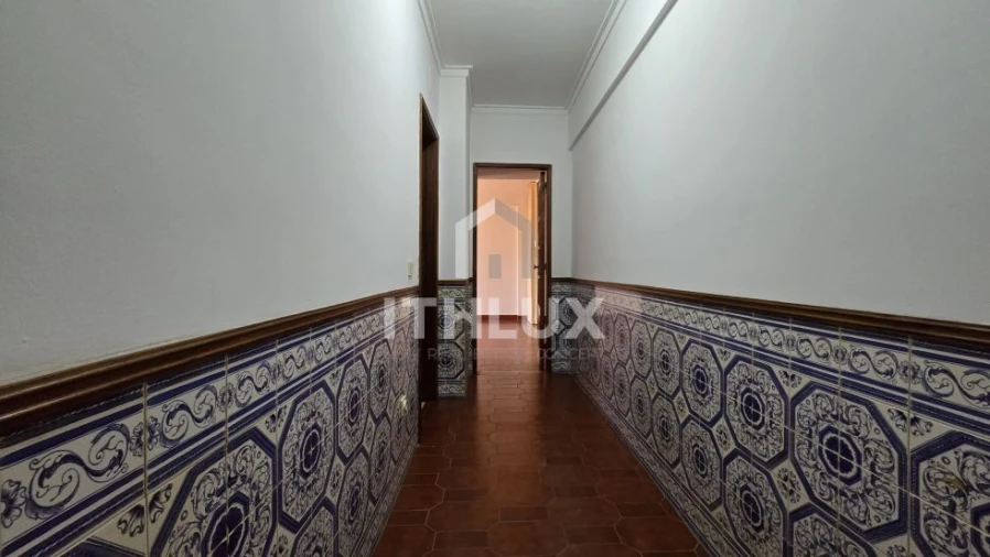 Apartamento T1 para Venda em Cacém e São Marcos Foto 13