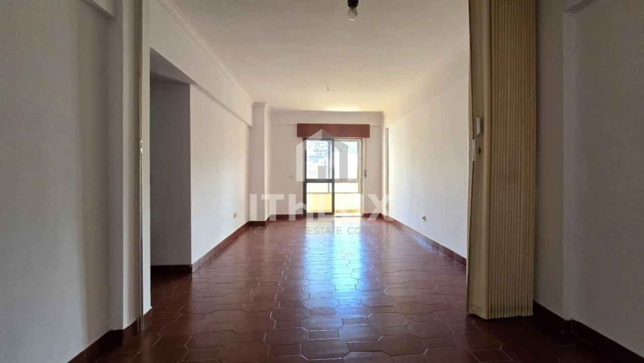 Apartamento T1 para Venda em Cacém e São Marcos Foto 10