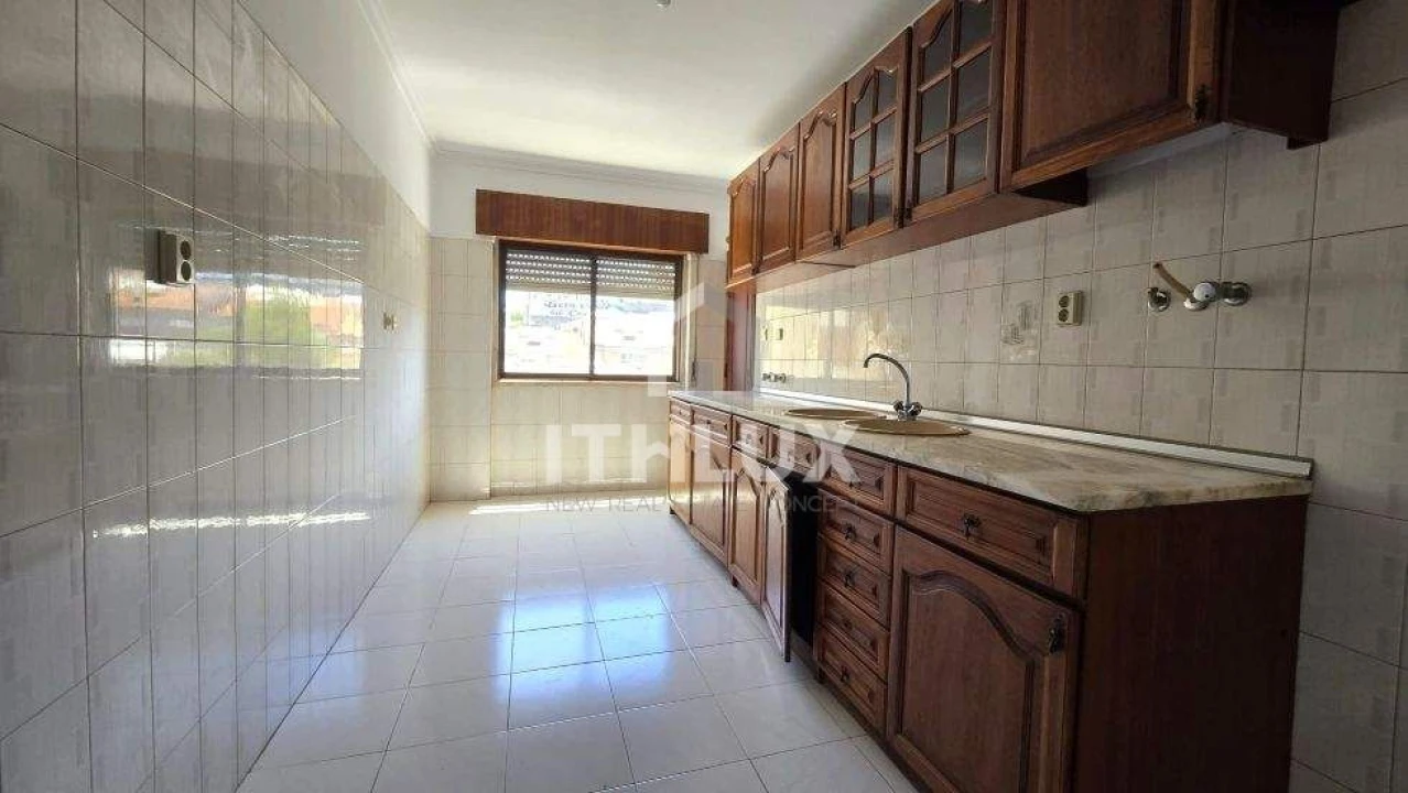 Apartamento T1 para Venda em Cacém e São Marcos Foto 3