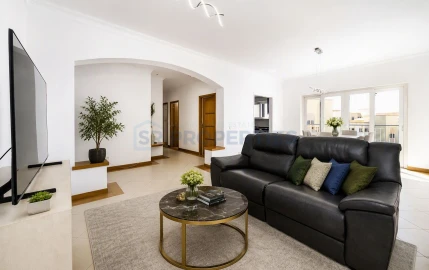 Apartamento T2 para Venda em Quarteira