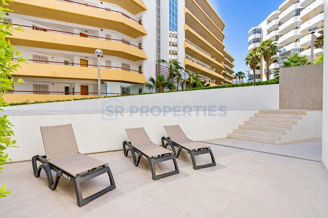 Apartamento T3 para Venda em Quarteira Foto 44