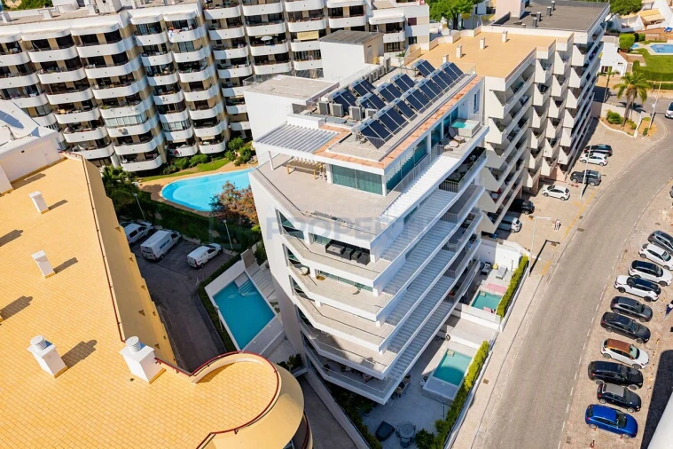 Apartamento T3 para Venda em Quarteira Foto 49