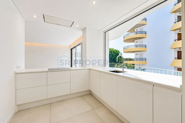 Apartamento T3 para Venda em Quarteira Foto 22