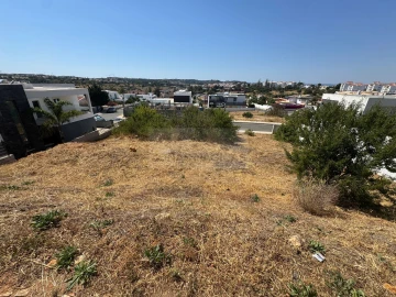 Terreno para Venda em Lagos (São Sebastião e Santa Maria)