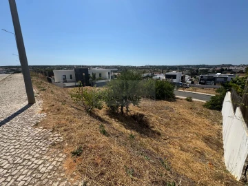 Terreno para Venda em Lagos (São Sebastião e Santa Maria)