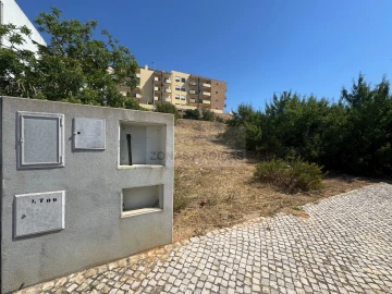Terreno para Venda em Lagos (São Sebastião e Santa Maria)