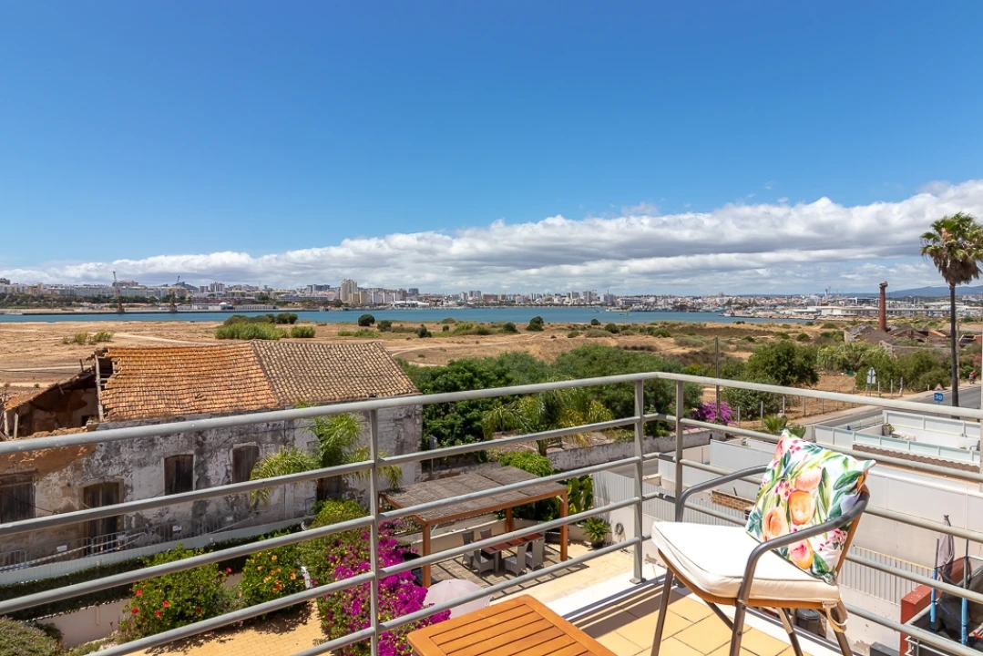 Moradia T2 para Venda em Ferragudo Foto 6