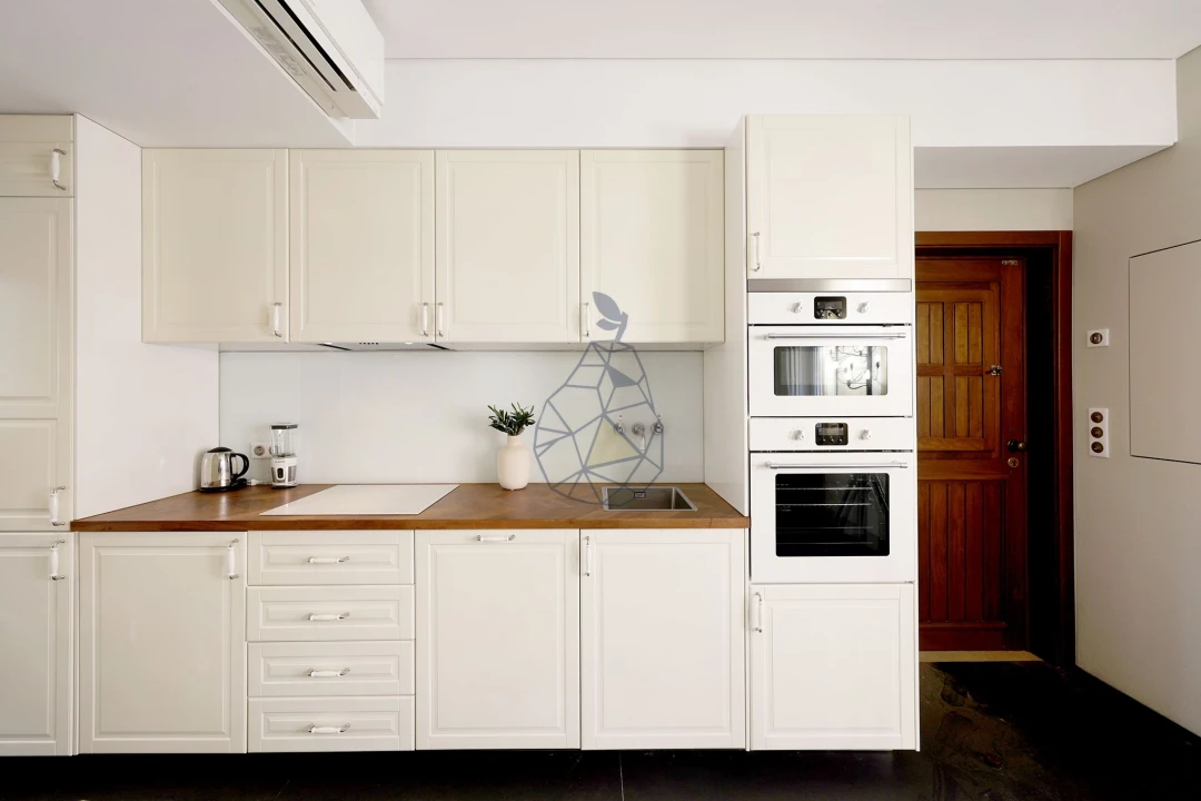 Apartamento T1 para Venda em Quarteira Foto 3