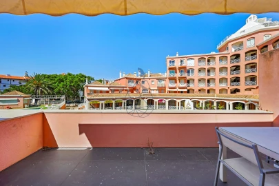 Apartamento T1 para Venda em Quarteira