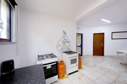 Negócio para Venda em Alvor