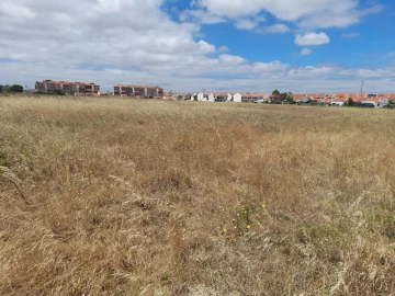 Terreno para Venda em Samora Correia