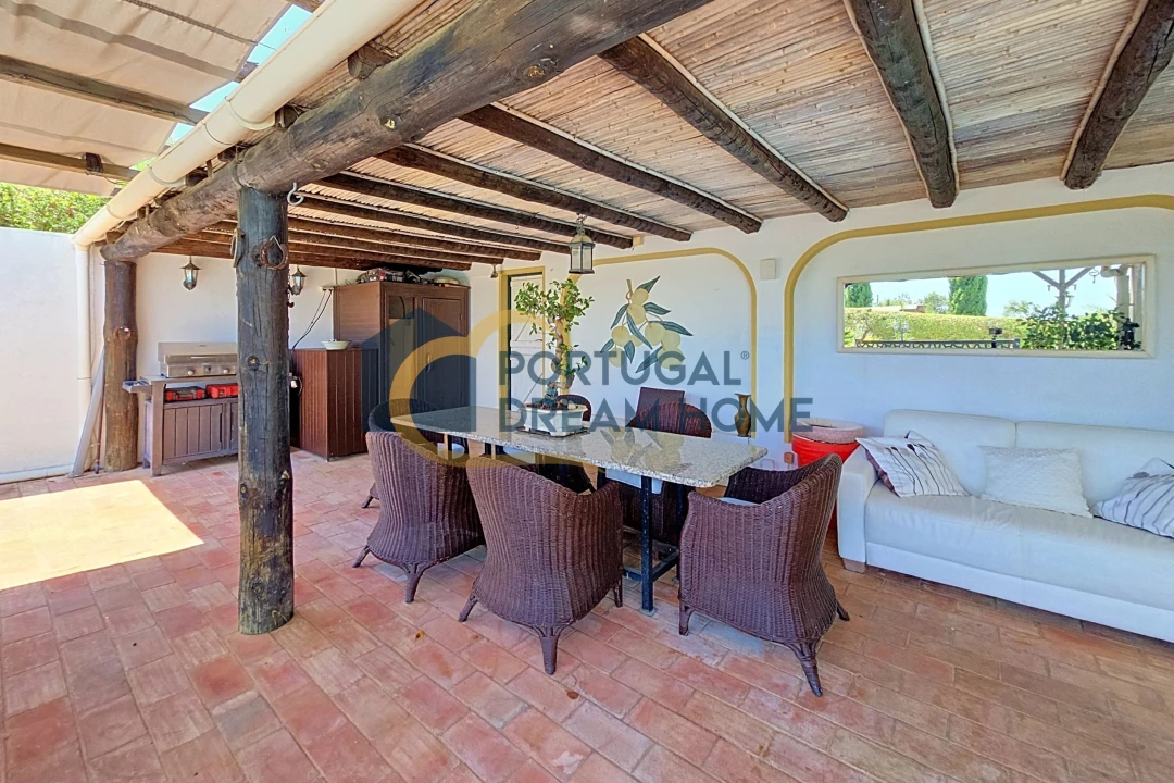 Moradia T2 para Venda em Boliqueime Foto 21