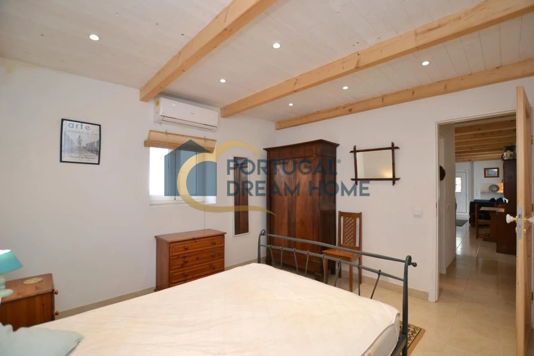 Moradia T3 para Venda em São Bartolomeu de Messines Foto 26