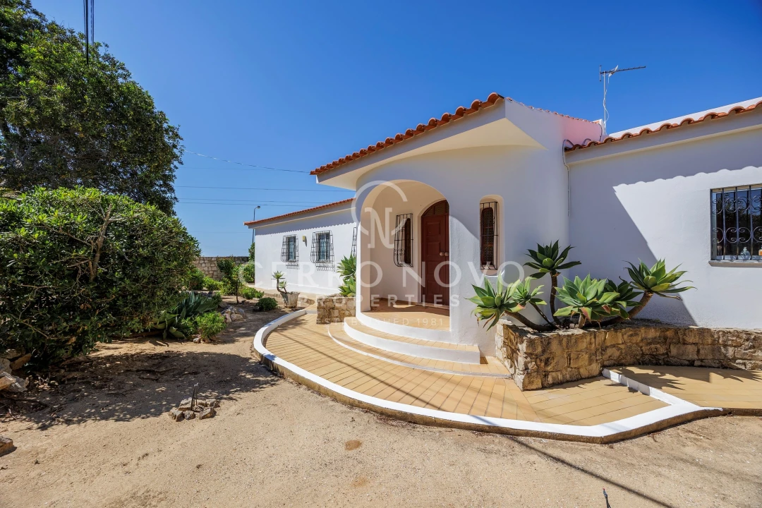 Moradia T3 para Venda em Silves Foto 11