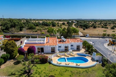 Moradia T3 para Venda em Silves