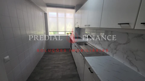 Apartamento T1 para Venda em Ramalde