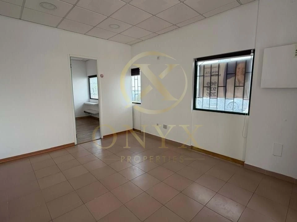 Negócio para Venda em São Domingos de Rana Foto 6