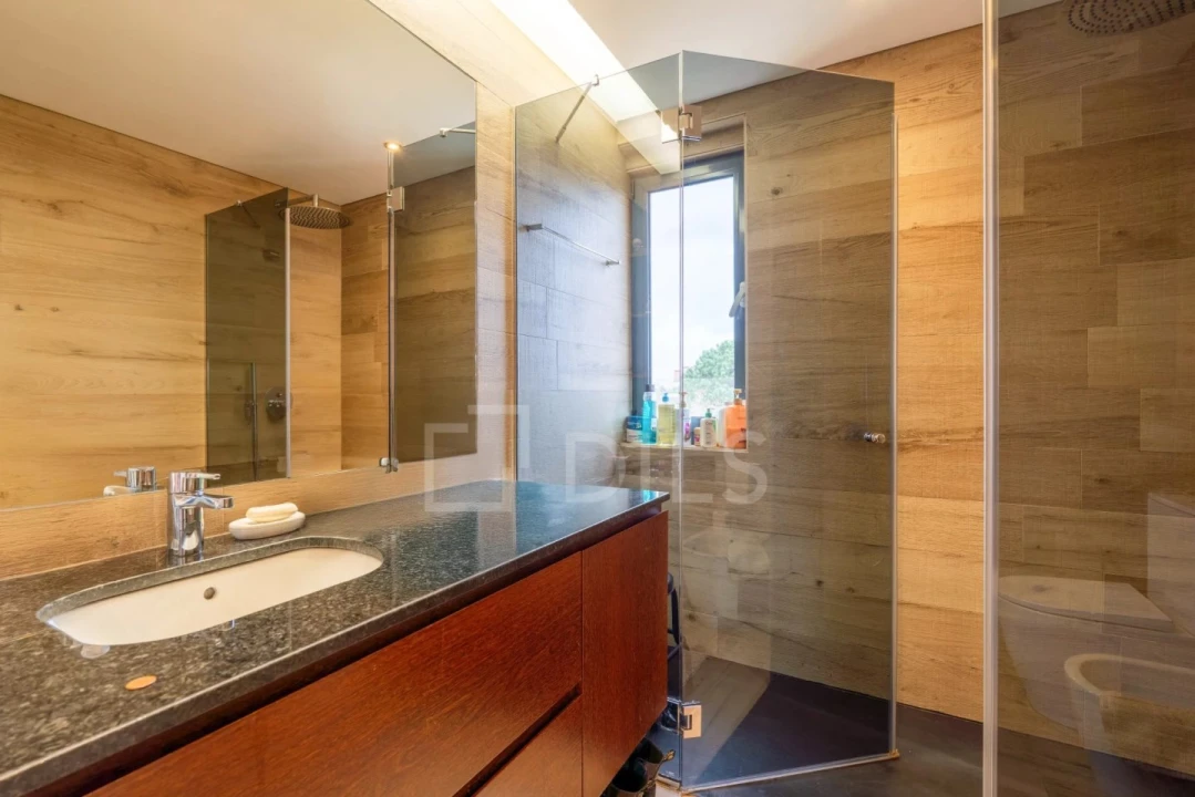 Apartamento T5 para Venda em Aldoar, Foz do Douro e Nevogilde Foto 10