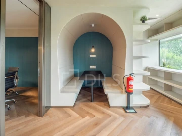 Escritório para Arrendamento em Porto Salvo