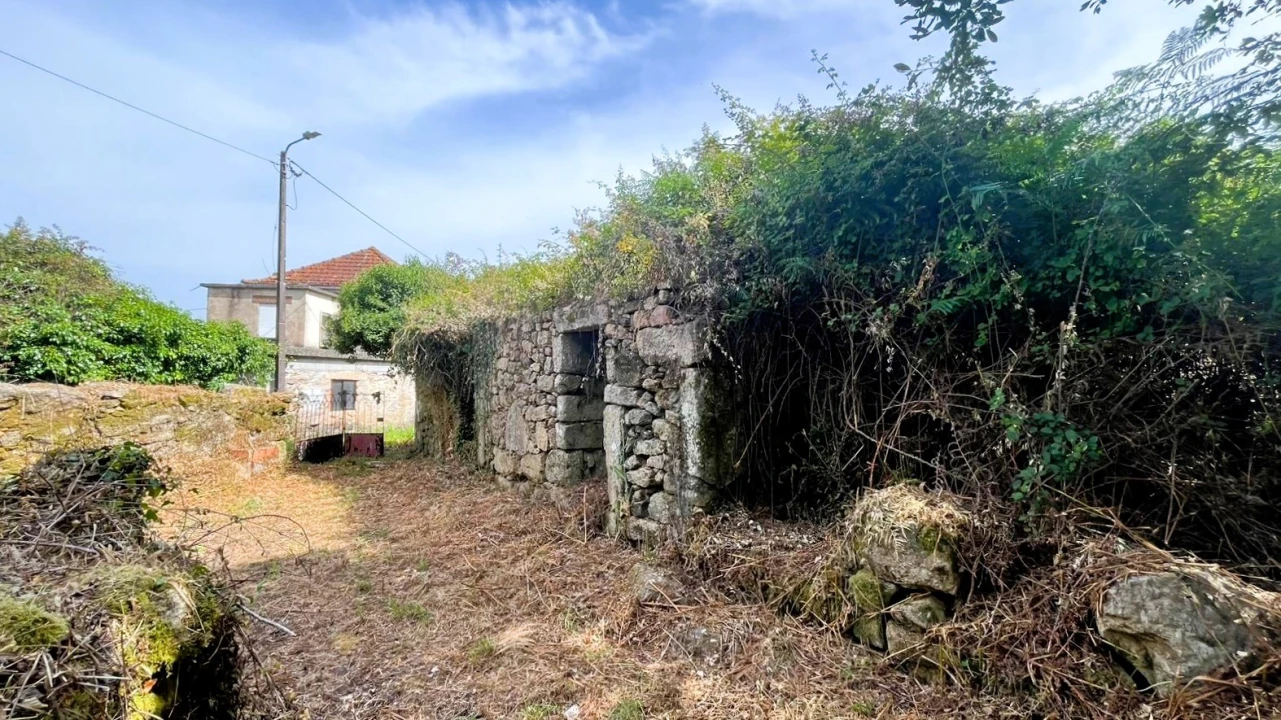 Moradia T3 para Venda em Campos e Vila Meã Foto 9