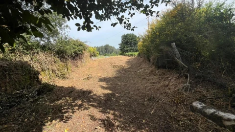 Moradia T3 para Venda em Campos e Vila Meã