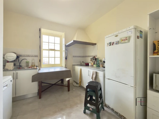 Prédio para Venda em Gulpilhares e Valadares Foto 2