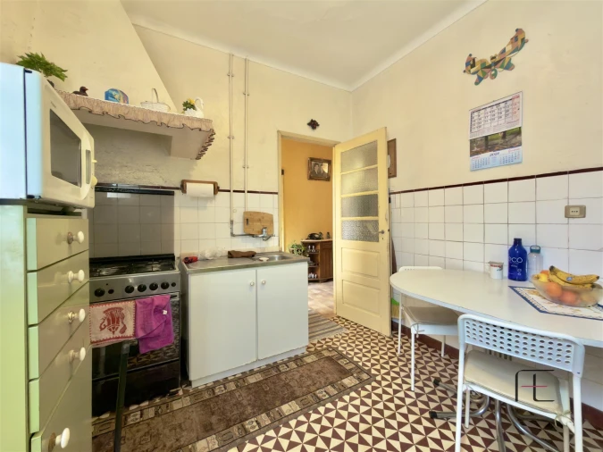 Prédio para Venda em Gulpilhares e Valadares Foto 9