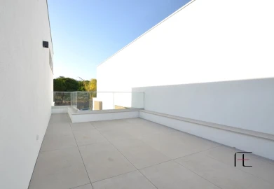 Moradia T3 para Venda em Quarteira