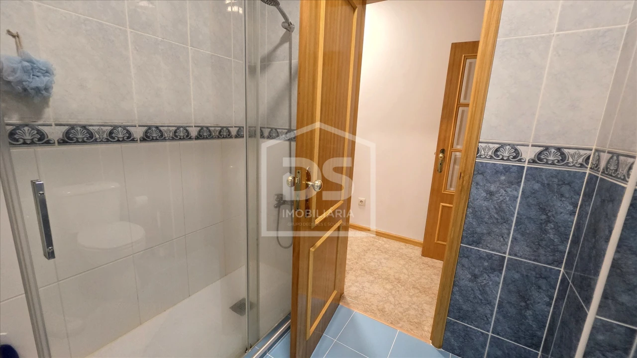 Apartamento T3 para Venda em Peso da Régua e Godim Foto 15